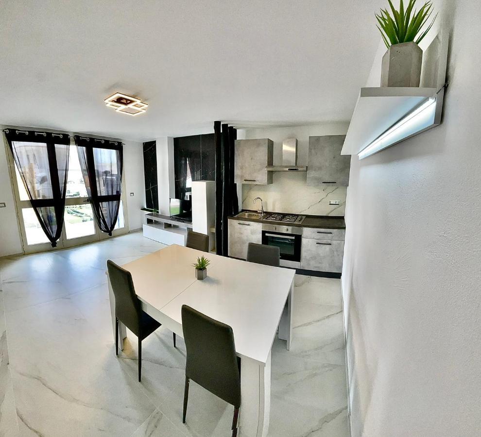 Bellavista Luxury Apartments La Caletta Buitenkant foto